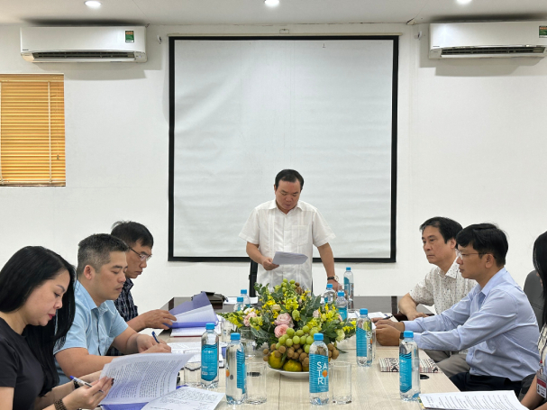 Đoàn công tác của Đảng ủy Bộ Tư pháp kiểm tra công tác Đảng tại Chi bộ tại Chi bộ Trung tâm Đăng ký giao dịch, tài sản tại TP.Hồ Chí Minh